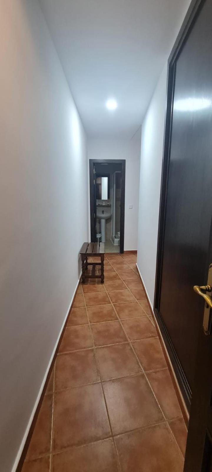 Hostal La Roda Villaluenga Buitenkant foto